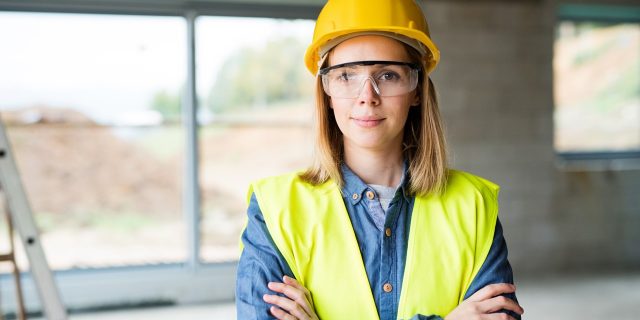 Top 2 Obstacles for Women in the Construction Sector Unveiled