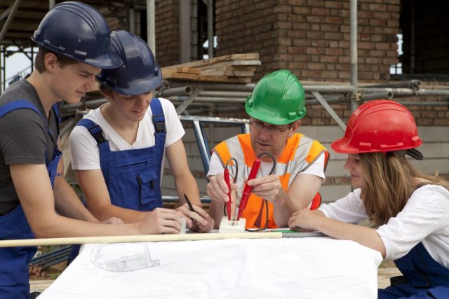 $1 BILLION APPRENTICESHIP WAGE SUBSIDY REQUIRES MORE WOMEN TO PUT THEIR HANDS UP FOR CONSTRUCTION INDUSTRY
